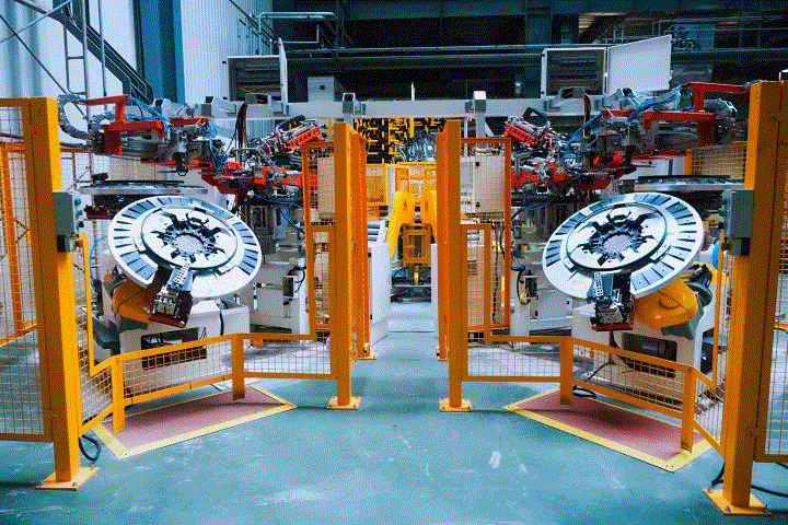 1670296692880030RtFj.gif 640.gif