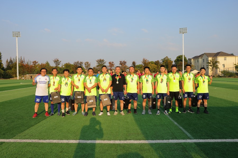 1670312255959596IPtV.jpg AWP_1618.jpg