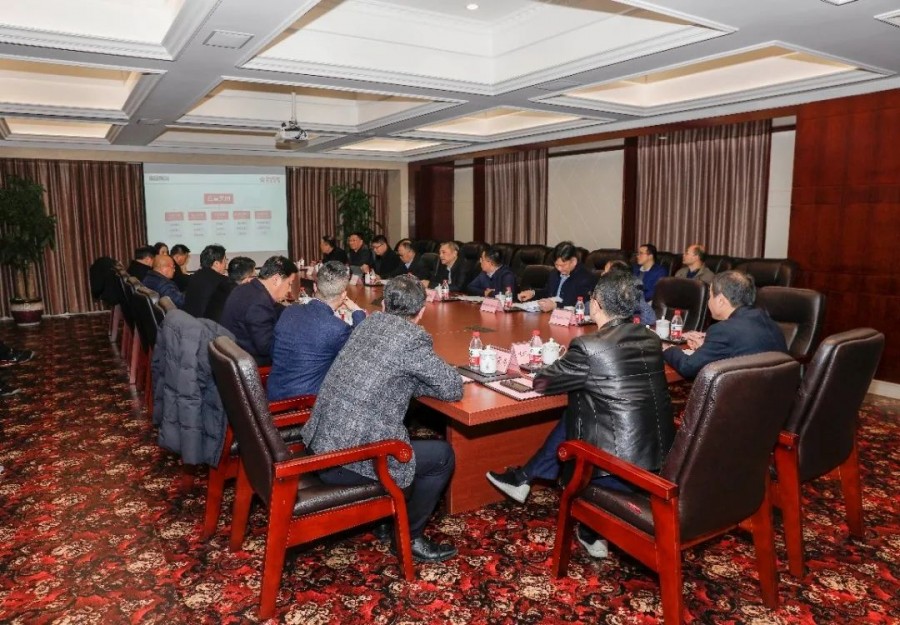 16704760264753900zla.jpg 640.jpg