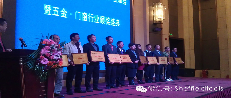 1672197505493557CwND.png 2014122902534410210.png