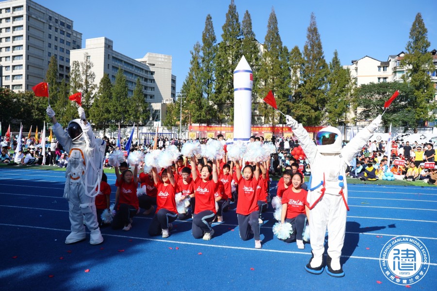 1672282522577770JDOy.png 1665663700095.png