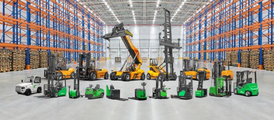 1707027154730519FB7A.jpg 33.jpg