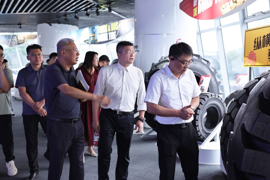 17255043489766108FEB.jpg 722A8262.JPG