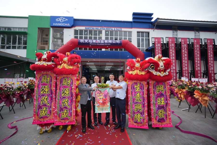 1750034678584421D790.jpg 6.JPG